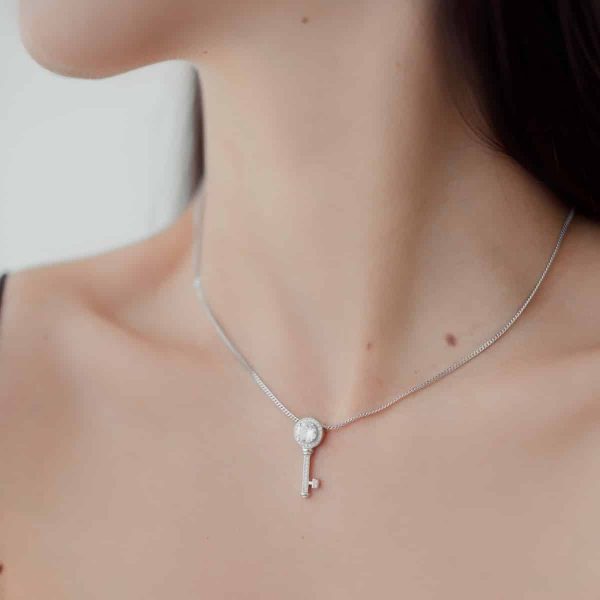 11587d79474d17b97857d7256dbc99ab-4.jpg Срібне кольє Ключик панцир