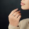 1e44c98c7a26fb50f36316b0ab1a4d2b.jpg Срібна каблучка Сердечка з емаллю