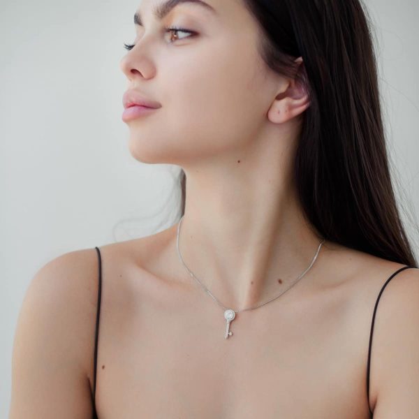 84fcfaf5a1d70d10d0aa7774682f0ee7-4.jpg Срібне кольє Ключик панцир