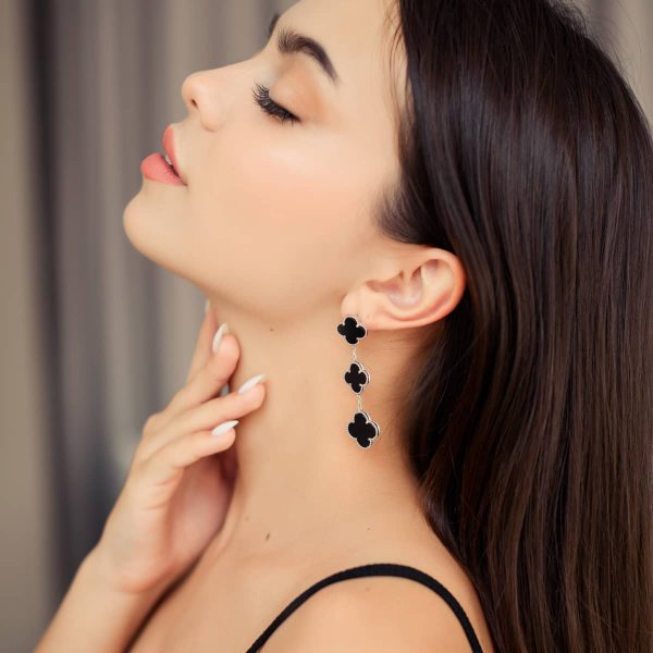 c881c7ba86ebd712ca3d2f84bc929441-5.jpg Срібні сережки Кліф тріо середні з оніксом