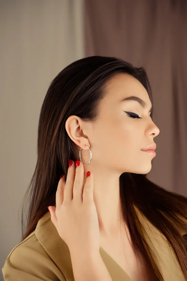sribna_prykrasa_silva_jewelry_129.webp Сережки Конго з гранями 3.5см