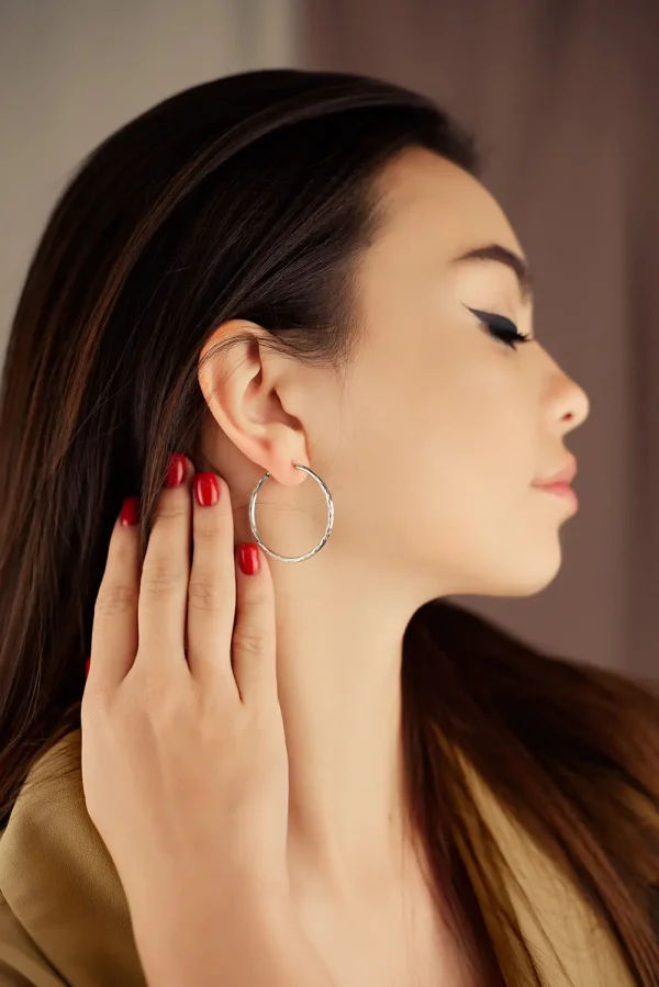 sribna_prykrasa_silva_jewelry_132.webp Сережки Конго з гранями 3.5см